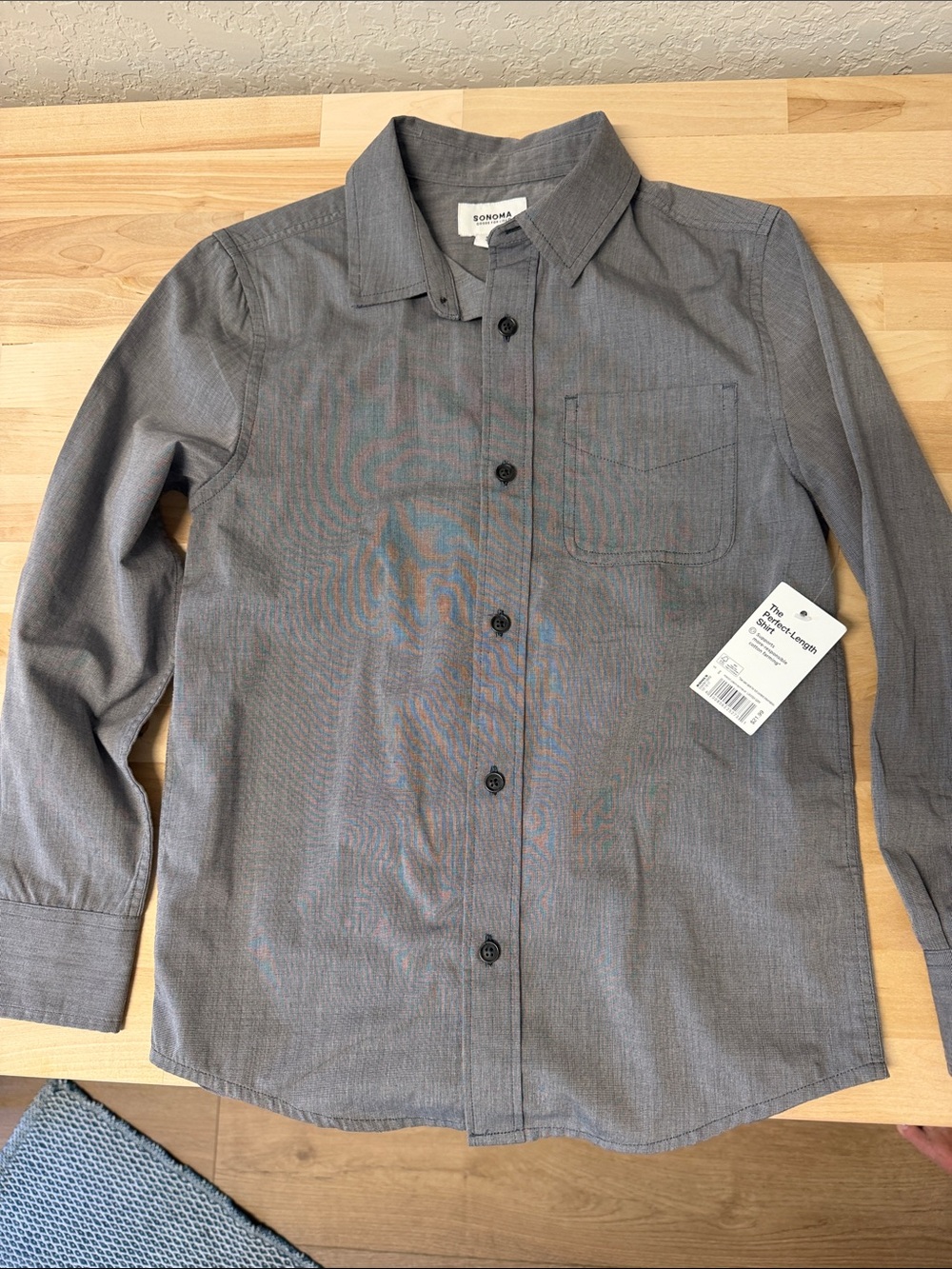 Boys size S Sonoma Gray Button-Down Long Sleeve Shirt